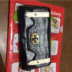ピンキーダイアン 長財布のサムネイル