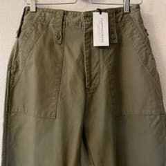 新品タグ付 ハグオーワー cloth&cross ベイカーパンツ カーキ 大きめ