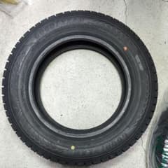 GOODYEAR ICE NAVI 8 スタッドレスタイヤ 175/65R14のサムネイル