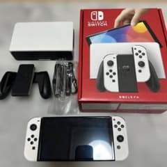 Nintendo Switch 有機ELモデル ホワイトのサムネイル