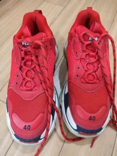 BALENCIAGA Triple S スニーカー　バレンシアガ