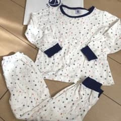 プチバトー　 長袖パジャマ 5ans 110cm