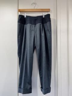 美品【グレー】 スタイリッシュパンツ テーパード・裾一つ折り・ウエスト楽ちんのサムネイル