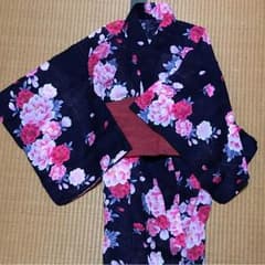 帯付き浴衣のサムネイル