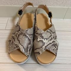 ブリスポイント　パイソン　サンダルのサムネイル
