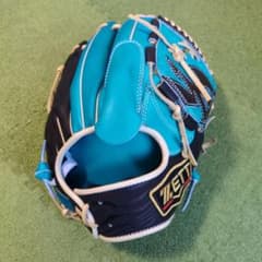 ZETT PROSTATUS軟式　サイズ４　BRGB32201 新品未使用 ZETT PROSTATUS 軟式投手用サイズ4 BRGB32201 - メルカリ