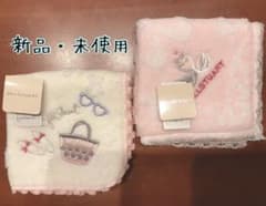 新品　ジルスチュアート　タオルハンカチのサムネイル