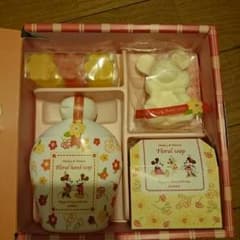 ミッキー&ミニーの石鹸セット♡のサムネイル