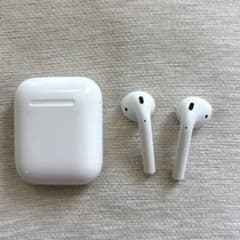 Apple AirPods 本体 ワイヤレスイヤホン　ジャンク品のサムネイル