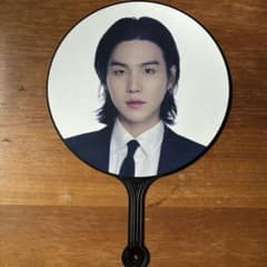 SUGA D-DAY ツアー うちわのサムネイル