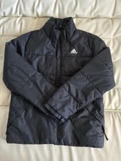 adidas アディダス　黒 中綿ジャンパーのサムネイル