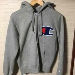 champion パーカーのサムネイル