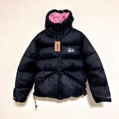 未使用Stussy ジャケット ダウンジャケット 刺繍 ブラック/ピンク