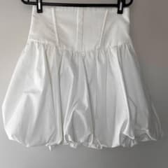 【lily★断捨離中】 SNIDEL バルーンスカート ホワイト M lily☆断捨離中様専用】 SNIDEL バルーンスカート ホワイト M - メルカリ