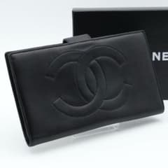 極美品】CHANEL デカココ がま口長財布 ラムスキン 黒 - メルカリ