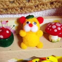 ネムネムクマさんブローチ＊のサムネイル
