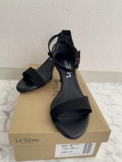 【新品未使用】Le Talon アンクルストラップサンダルのサムネイル