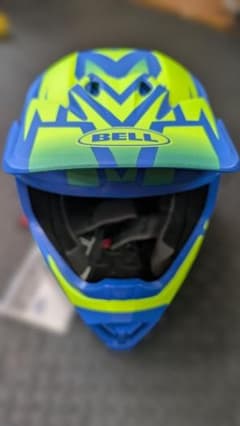 BELL フルフェイスヘルメット 青と黄のサムネイル