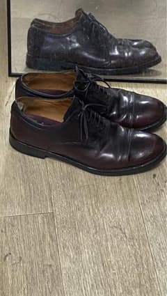 OFFICINE CREATIVE ストレートチップ レザーシューズ　レッド