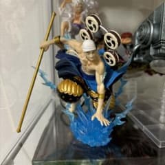 ワンピース エネル　フィギュアのサムネイル