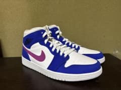 Nike Air Jordan 1 Mid "Hyper Royal