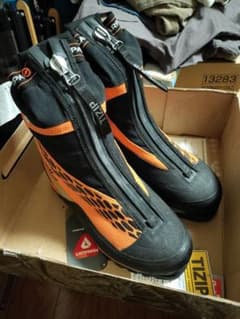 SCARPA PHANTOM GUIDE 26.5cm EU42登山靴