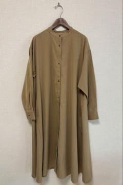 FREAK'S STORE ブラウン ボタン付き ロングシャツのサムネイル