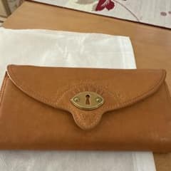 AnnaSuiブラウンレザー 長財布 鍵デザイン ギャルソン 美品 即買い歓迎 