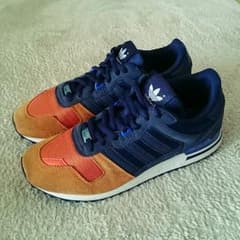 adidas originals zx750のサムネイル