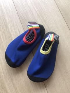 アクアシューズ☆ビーチ用サンダルのサムネイル