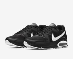 Nike Air Max ブラック スニーカー　629993のサムネイル