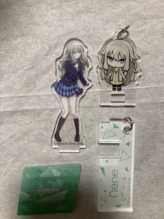 アクリルスタンドのサムネイル