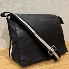 ▶︎kk Bally バリー　メッセンジャー　ショルダーバッグ　中古 BALLY】バリー ショルダーバッグ メッセンジャーバッグ A4収納可