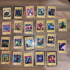 遊戯王OCG 初期 獣族 右下ホロ無し - メルカリ