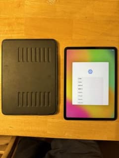 iPad Pro 11インチ　2018年モデルのサムネイル