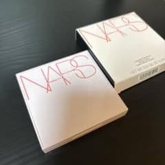 値下げ！NARS アイシャドウパレット 4色　限定品のサムネイル