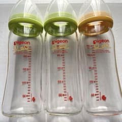 Pigeon ガラス 哺乳瓶 240ml 3本セットのサムネイル