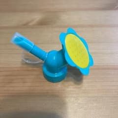 ペットボトル　ジョウロのサムネイル