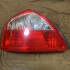 f50 シーマ　4.5 v8 左右テールライトのサムネイル