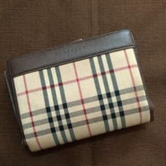 BURBERRY 二つ折り財布のサムネイル