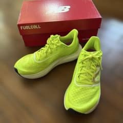 New Balance FuelCell Rebel レディース25cm Bのサムネイル