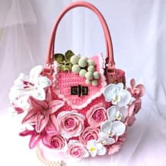 ハンドメイド かぎ針編み ユリ・バラ・胡蝶蘭・ぶどうのハンドバッグ ピンクのサムネイル
