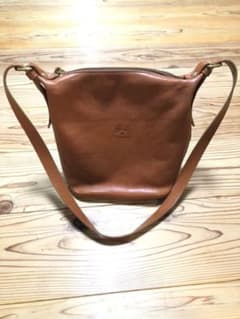 専用 イルビゾンテ ショルダーバッグ 美品のサムネイル