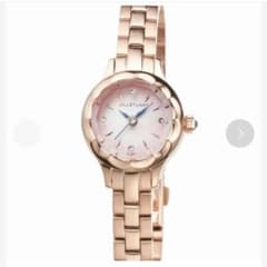 腕時計 ジルスチュアート ピンクゴールド フラワーモチーフ - メルカリ