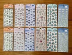 せ*ち様 【１２枚❣️】新品・未使用サンリオぷくっとシールのサムネイル