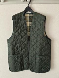Barbour ダークグリーン キルティングライナー サイズ42 Barbour ダークグリーン キルティングライナー サイズ42 - メルカリ