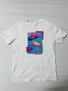 NIKE フラミンゴ グラフィック TシャツMサイズのサムネイル