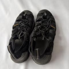 KEEN アウトドアサンダル 23cm ブラックのサムネイル