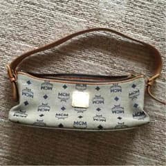 MCM ミニバックのサムネイル