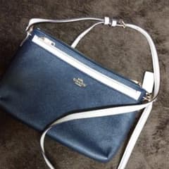 COACH ショルダーバッグのサムネイル